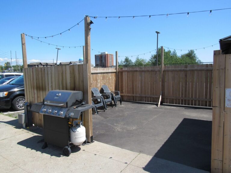 1201 Jasper Drive Barbecue & Deck Area